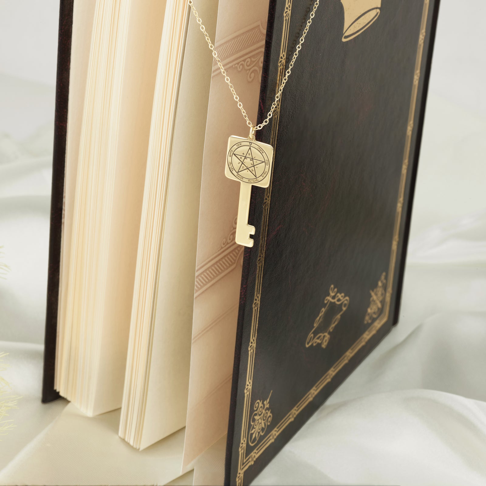 Seal of Solomon Necklace - Key Edition